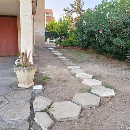 בית נופש Fortezza Azzurra אגנונה באגני